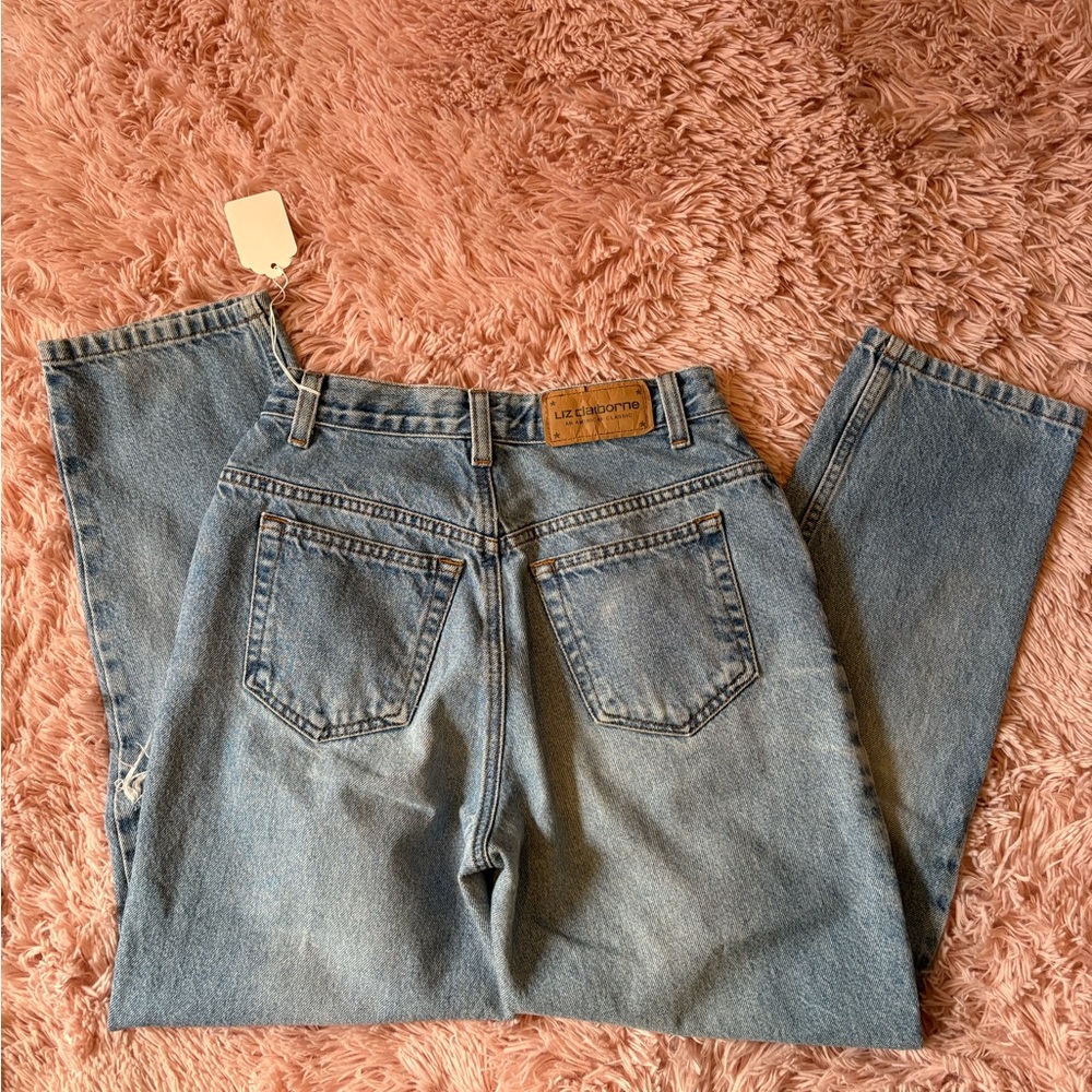 Liz Claiborne Distressed (Size 25P) - Picture 6 of 7